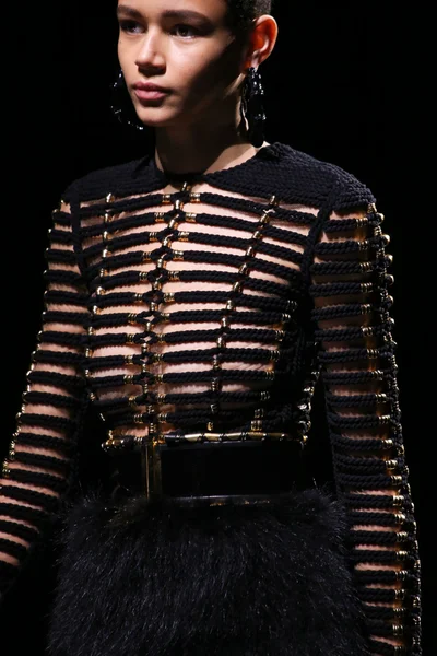 Look 23